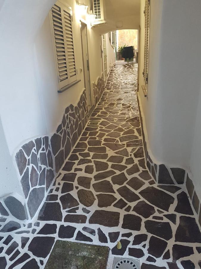 La Cameretta Al Porto Ischia Exterior foto